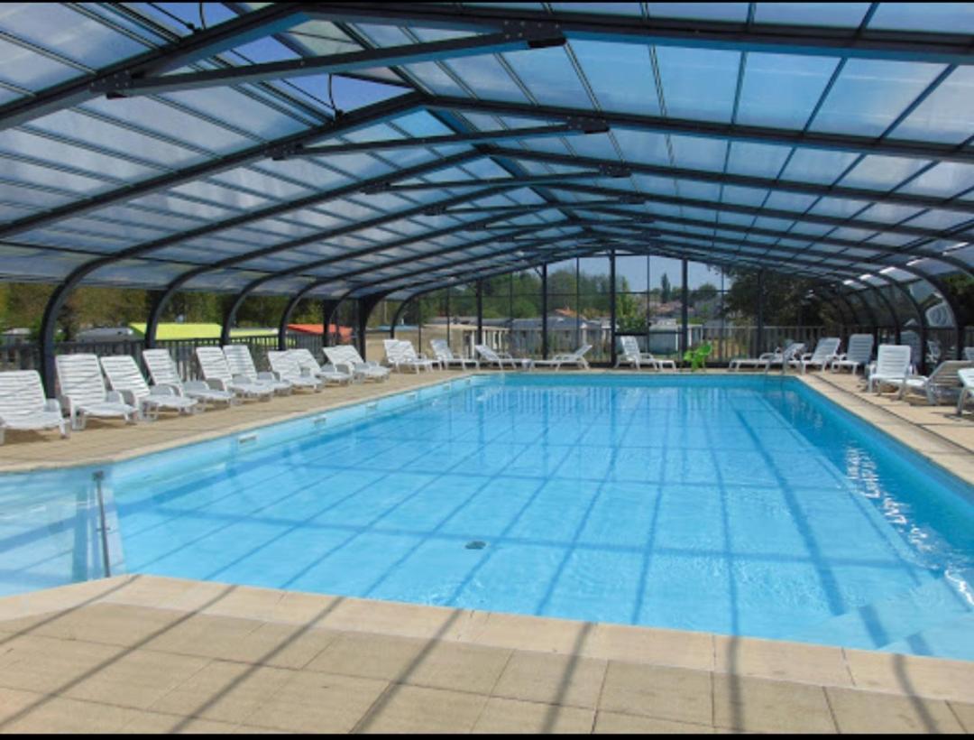 Mobil-Home Le Petit Paradis Vendeen Camping 3 Etoiles 7Km Des Plages Avrillé Εξωτερικό φωτογραφία